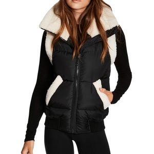 Brand new Sam. Sherpa Vest size Large (runs small) fits like a Medium